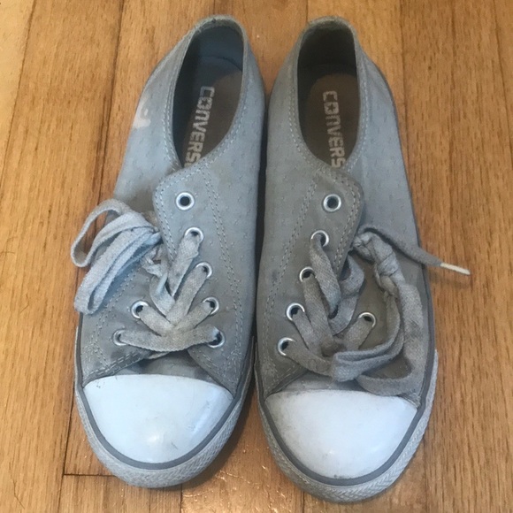 Converse Dainty Ox Dolphin Grey Stitched Pattern - Picture 1 of 6